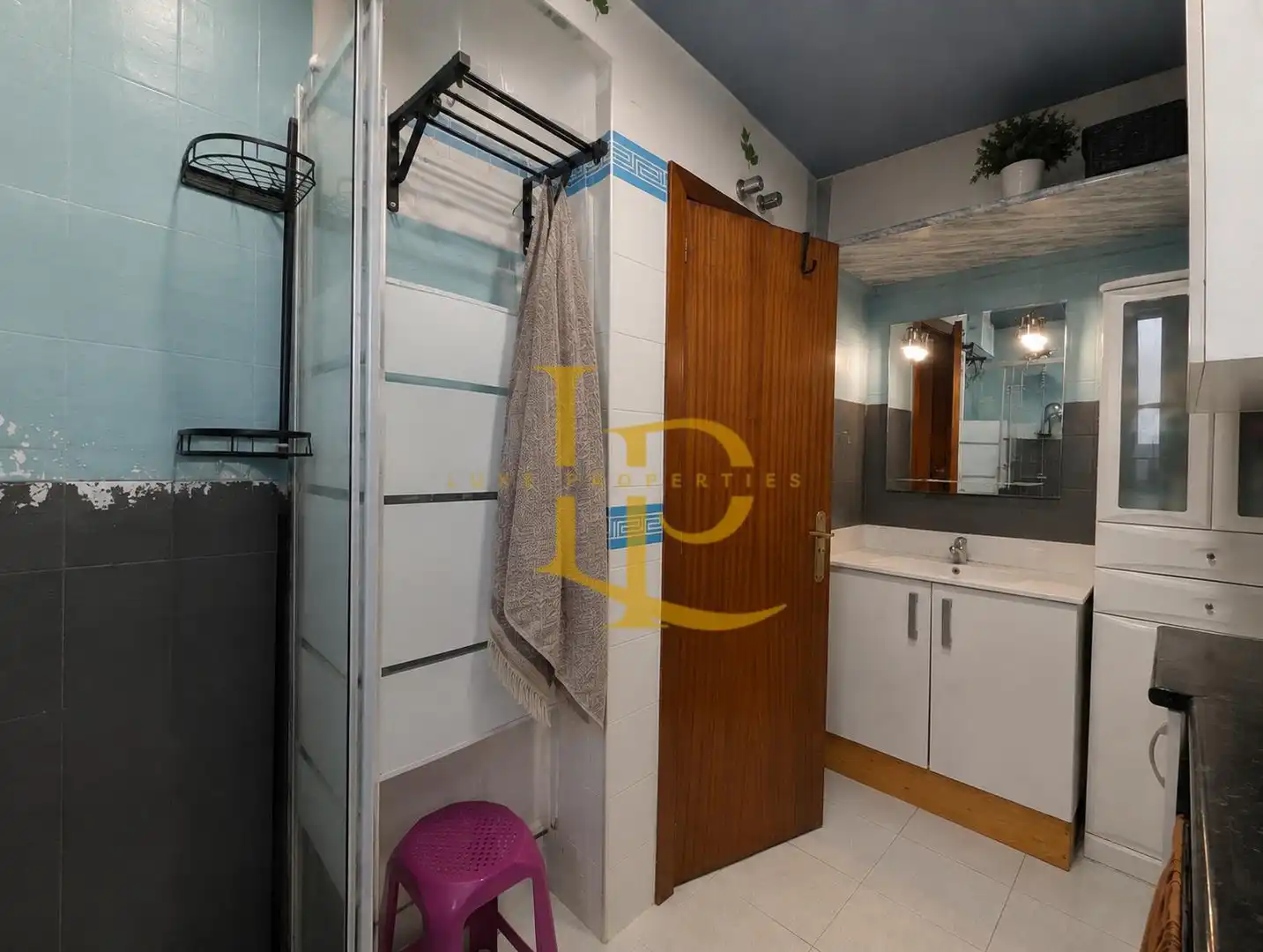 Baño de Piso en venta en San Lorenzo de El Escorial con Calefacción, Jardín privado y Horno