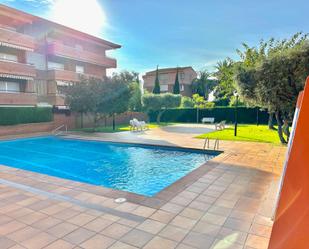 Piscina de Planta baixa en venda en El Vendrell amb Terrassa i Piscina comunitària