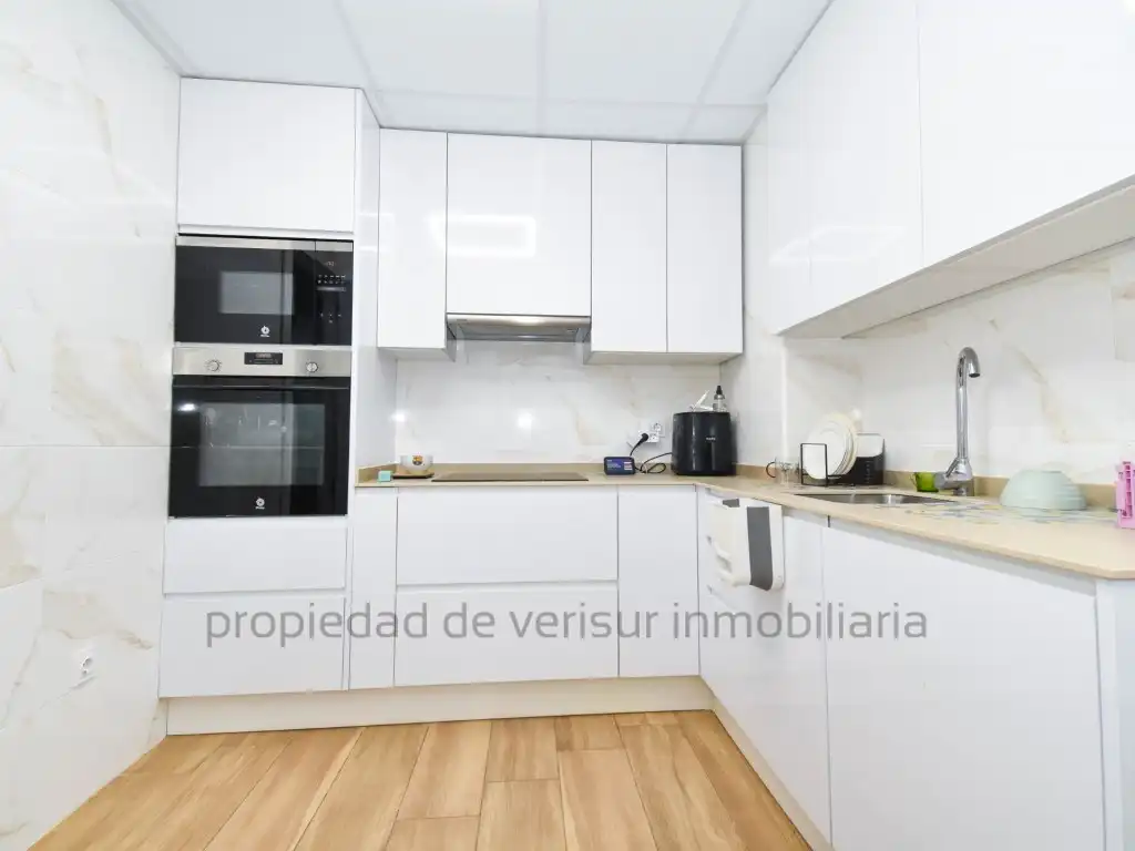 Piso con ascensor en venta en Casco Antiguo, imagen 4