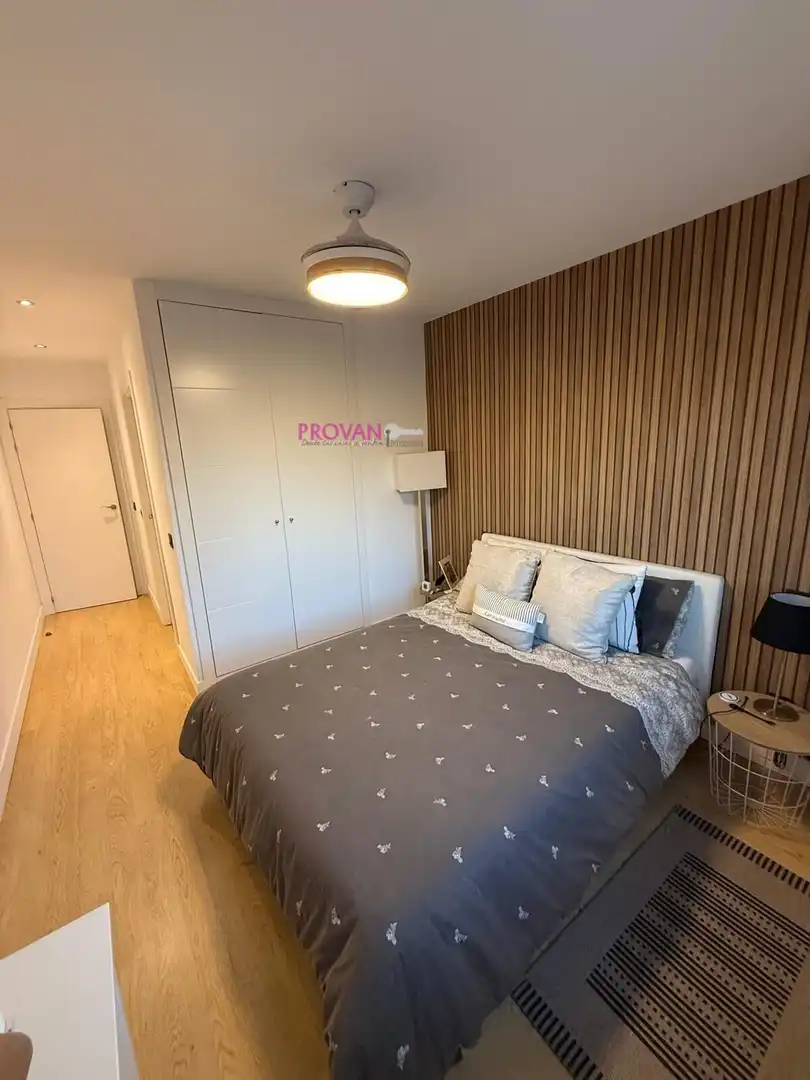 Habitación de Piso en venta en Alcalá de Henares con Aire acondicionado, Calefacción y Trastero