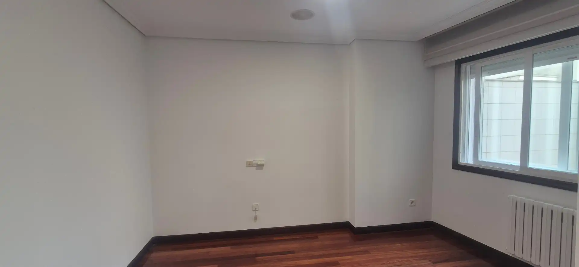Flat for rent in Vigo   with Heating, Parquet flooring and Storage room