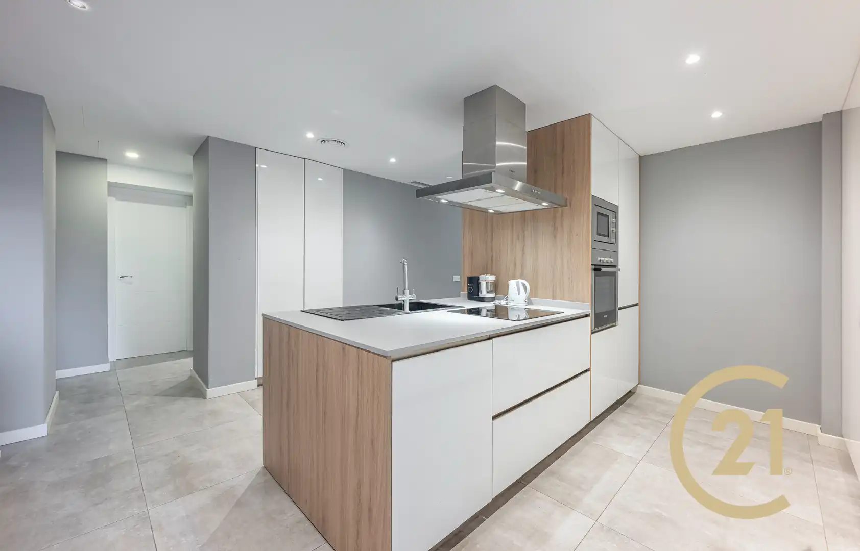Cocina de Planta baja en venta en Marbella con Aire acondicionado, Terraza y Amueblado