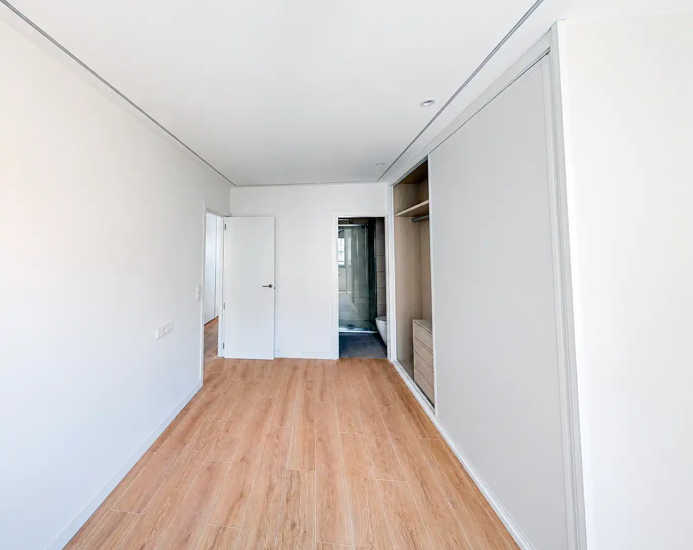 Schlafzimmer von Dachboden zum Verkauf in Madrid mit Terrasse und Gemeinschaftspool