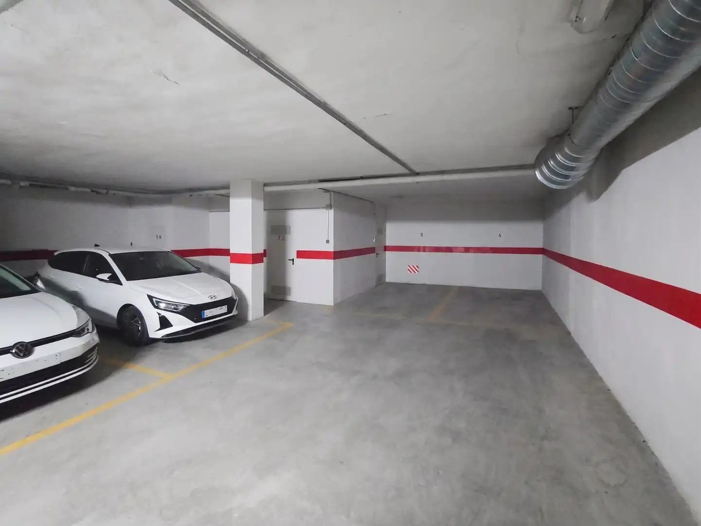 Parking de Piso de alquiler en Churriana de la Vega con Calefacción y Balcón