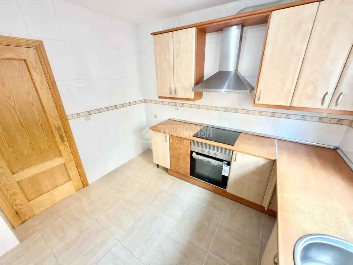 Cocina de Casa adosada en venta en Valdeaveruelo con Aire acondicionado, Calefacción y Balcón
