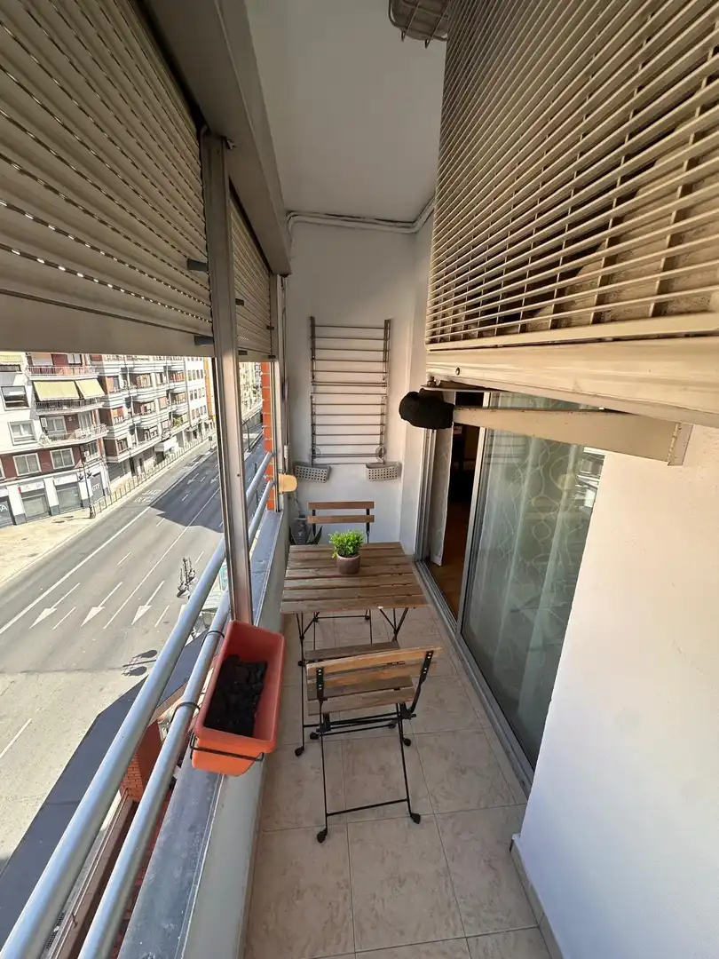 Wohnung zur Miete in Calle de Àngel Guimerà, Arrancapins