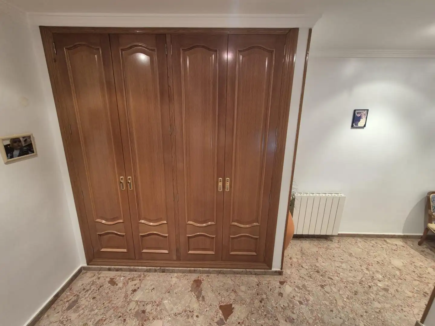 Detached homes for sale in Oliva  with Air Conditioner, Heating and Private garden
