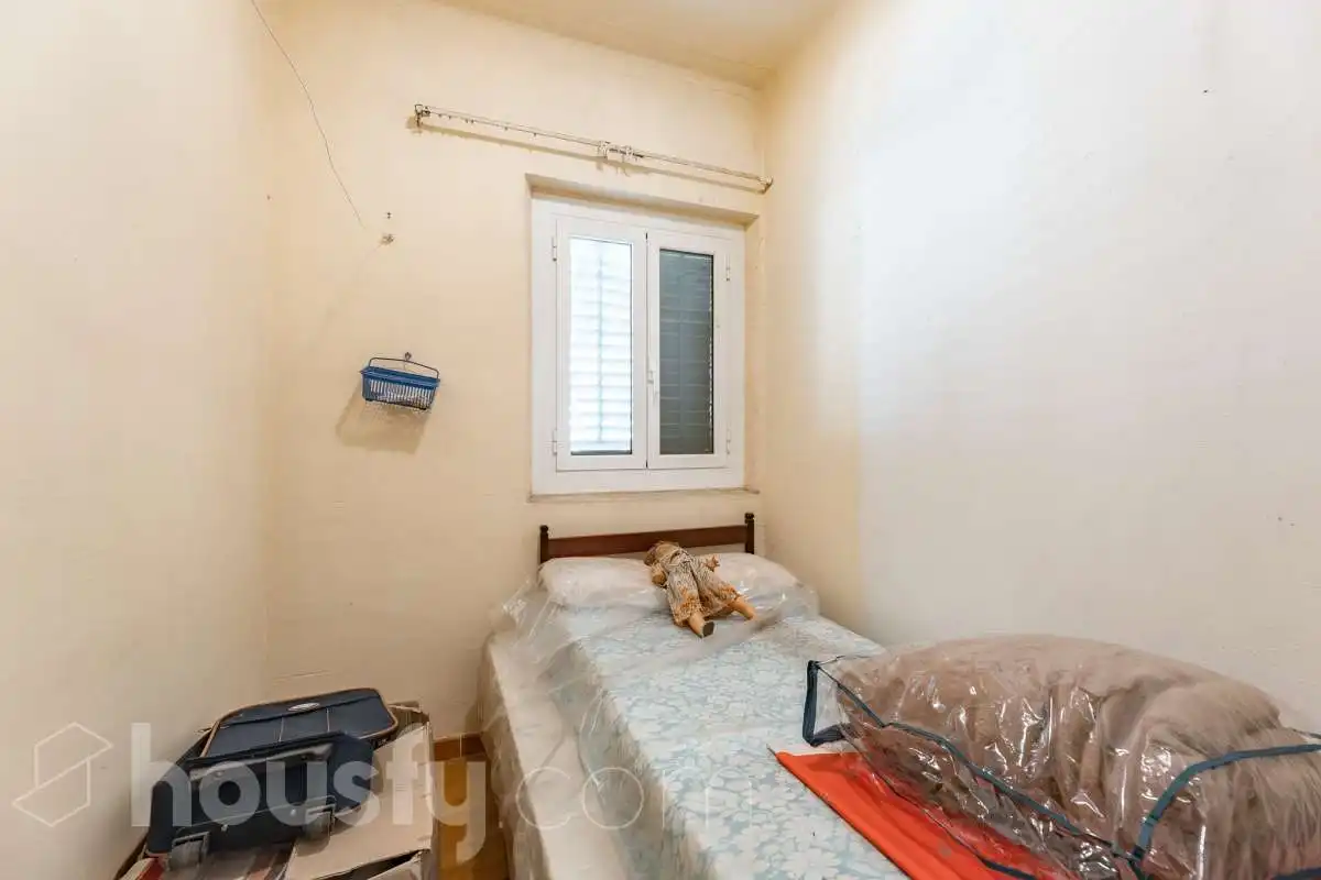Habitación de Piso en venta en Barcelona con Amueblado