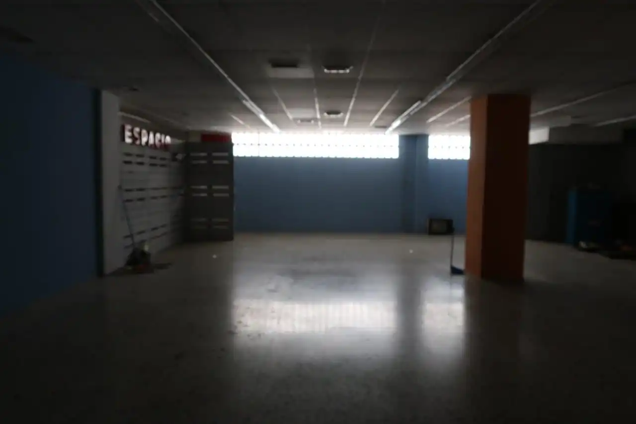 Local comercial en venda a Mariscal Pardo de Cela, imagen 10