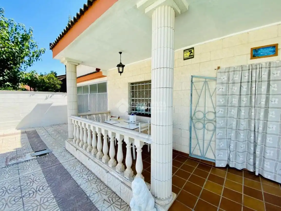 Terrace of Country homes for sale in Cubillas de Santa Marta  with Heating