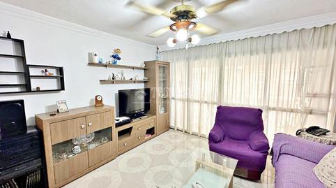 Foto 3 de Piso en venta en Los Guindos - Parque Mediterráneo - Santa Paula, Málaga