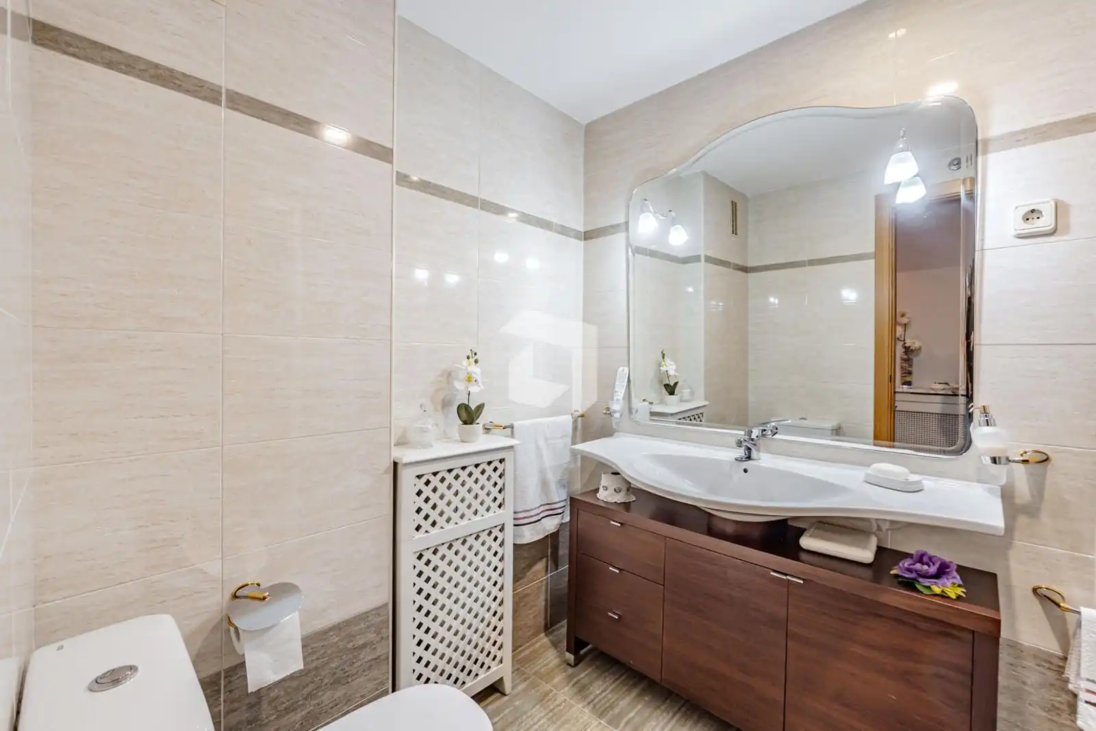 Baño de Ático en venta en Pozuelo de Alarcón con Aire acondicionado, Calefacción y Terraza
