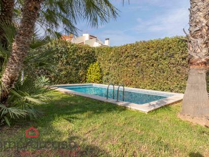 Piscina de Casa o xalet en venda en Torrent amb Calefacció, Jardí privat i Terrassa