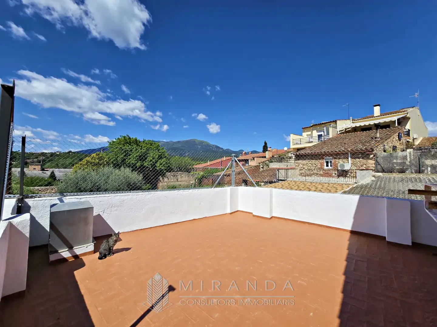 Jardín de Casa adosada de alquiler con opción a compra en Breda con Aire acondicionado, Calefacción y Parquet