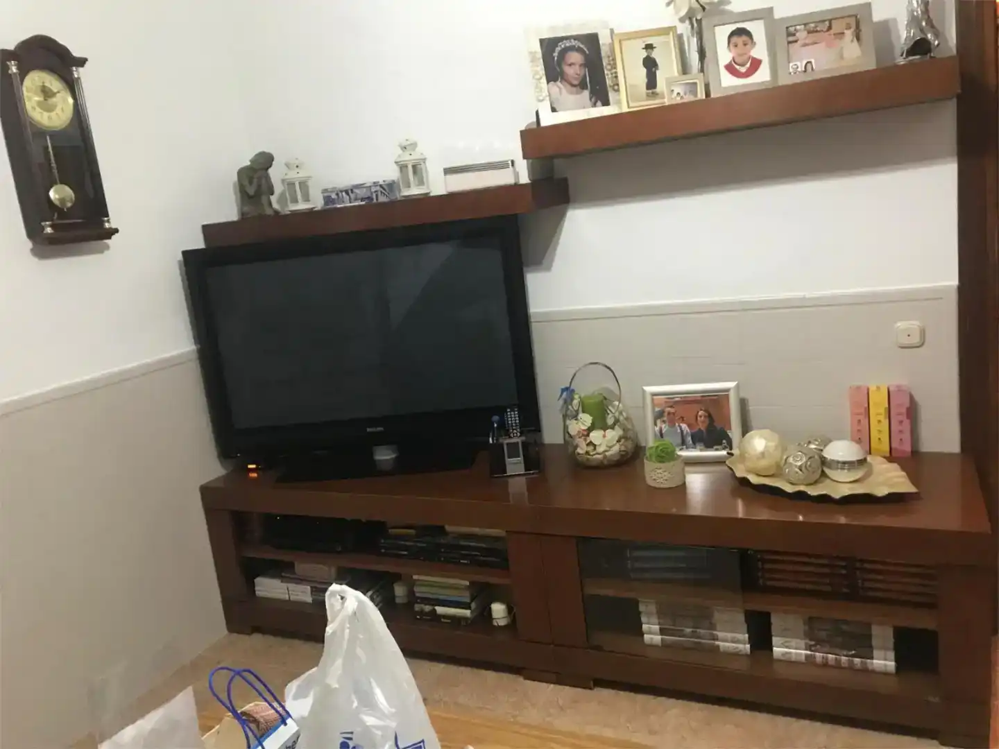 Sala d'estar de Casa adosada en venda en Antequera amb Aire condicionat i Balcó