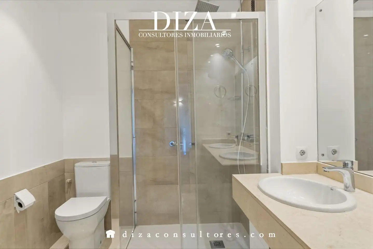 Bathroom of Flat for rent in Chamartín