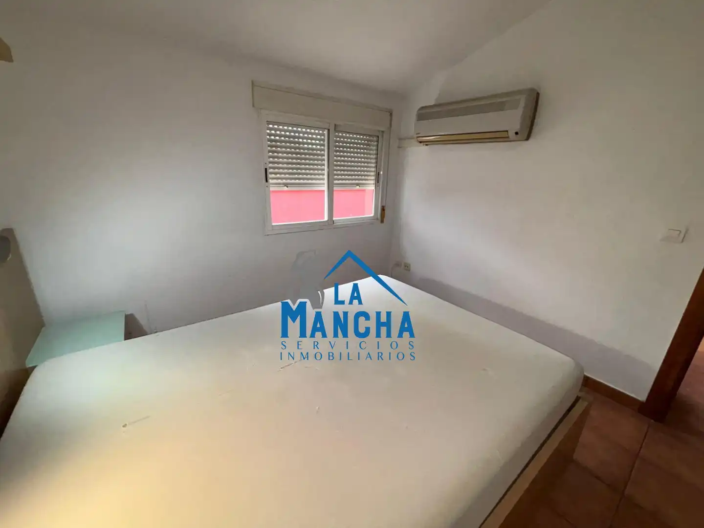 Habitación de Ático en venta en Albacete con Aire acondicionado, Calefacción y Terraza