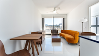 Sala d'estar de Apartament en venda en La Algaba amb Aire condicionat i Terrassa