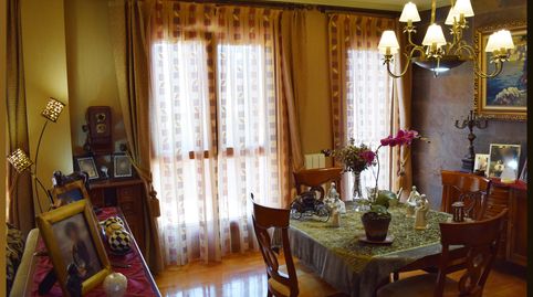 Foto 4 de Casa adosada en venta en Lardero, La Rioja