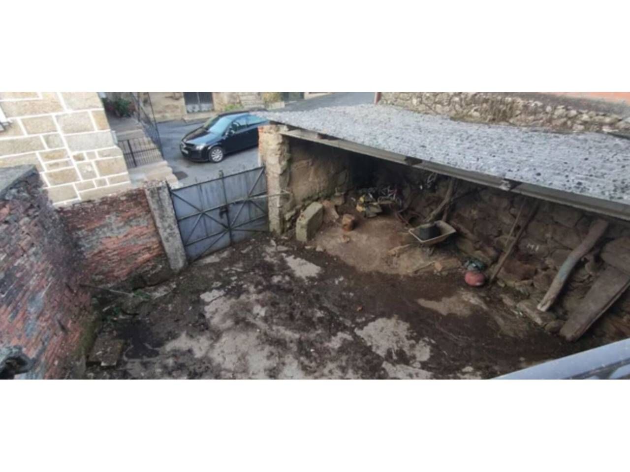 Casa o xalet en venda en Toén amb Jardí privat