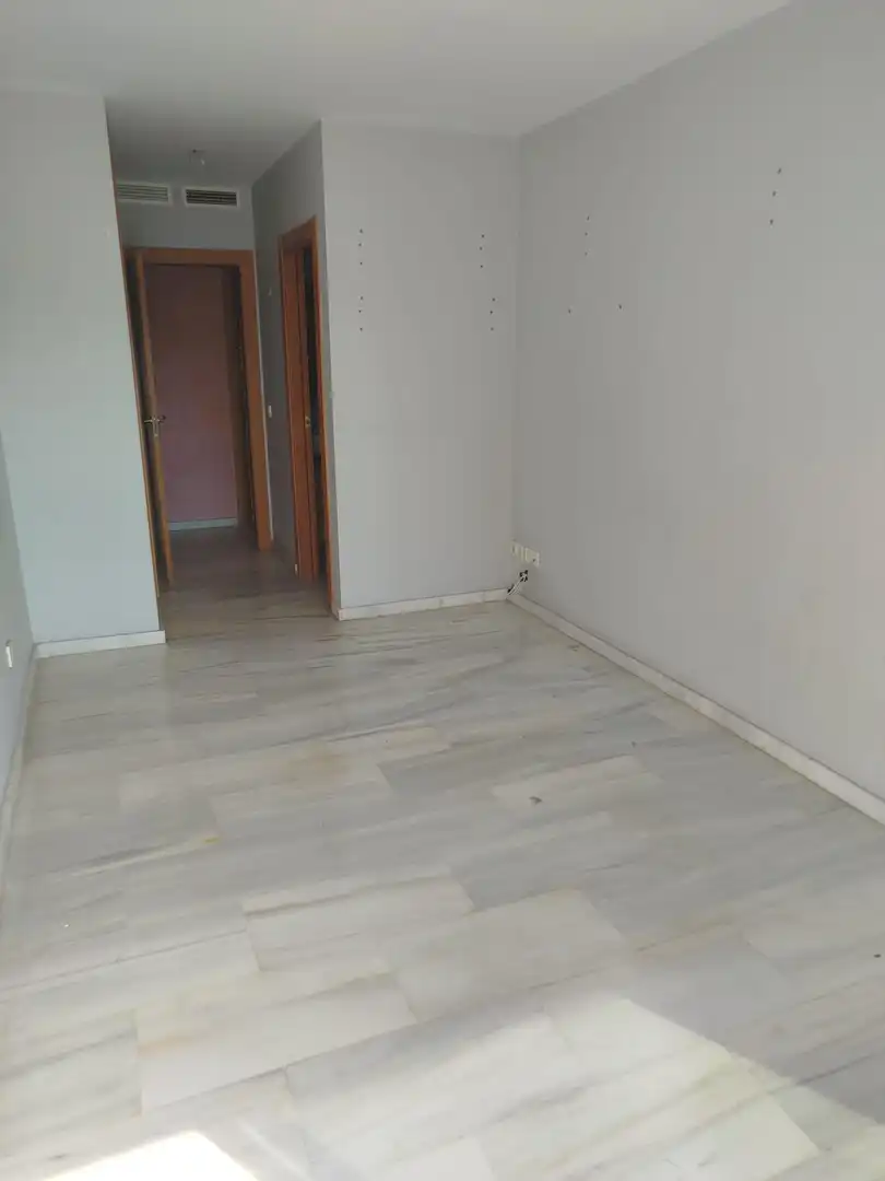 Piso en venta en Castellón de la Plana / Castelló de la Plana con Aire acondicionado, Terraza y Trastero