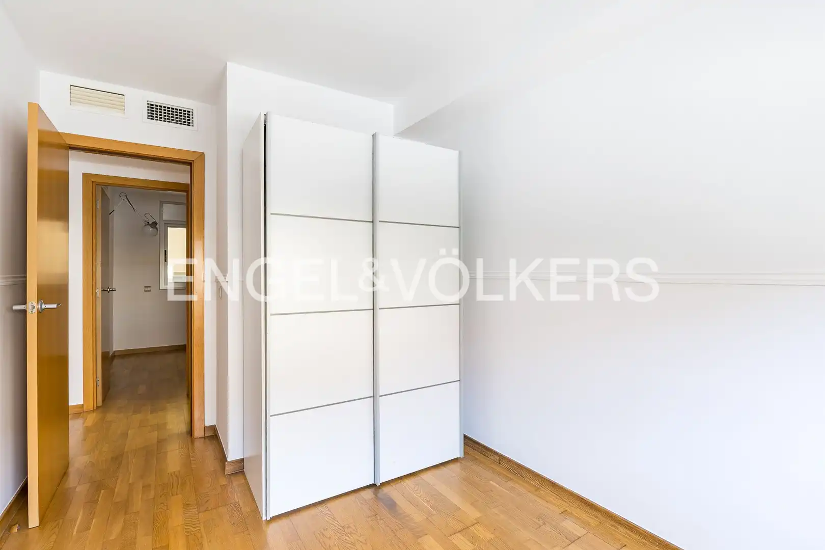 Dormitori de Apartament en venda en Cubelles amb Aire condicionat, Calefacció i Terrassa