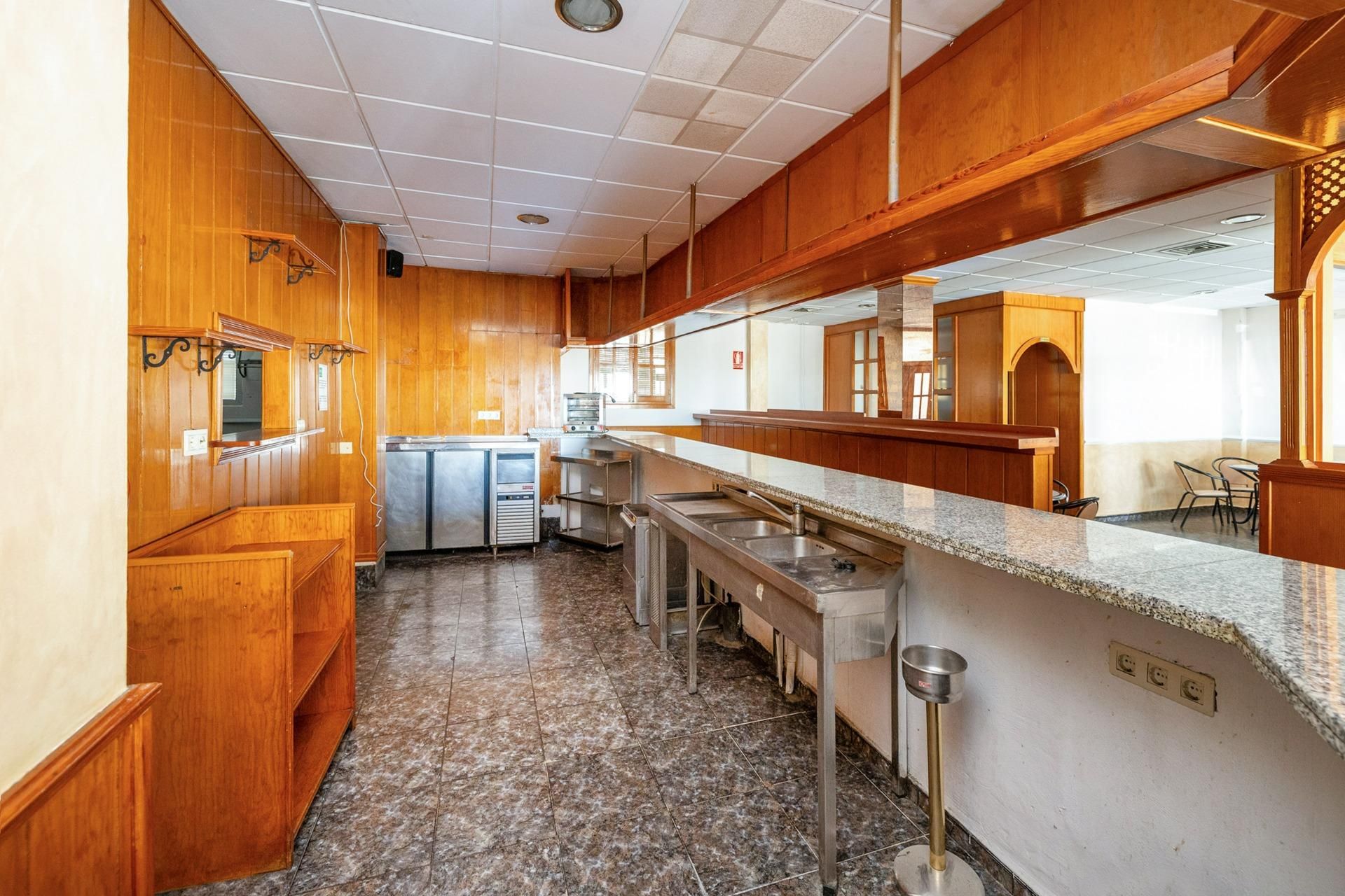 Edificio en venta en Pinos Puente