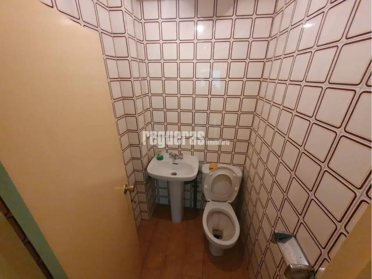 Business premises to rent in Ramiro I, imagen 9