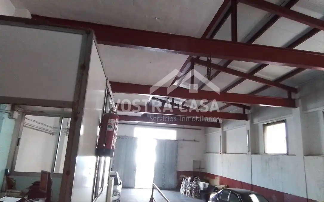 Local de lloguer en Ayora amb Aire condicionat