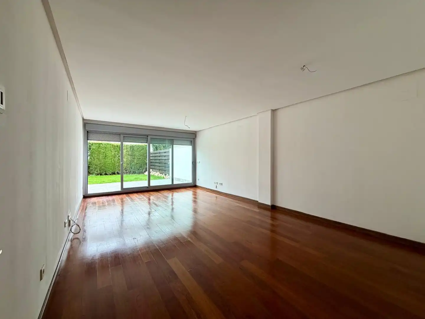 Sala d'estar de Planta baixa en venda en Córdoba amb Calefacció, Jardí privat i Terrassa