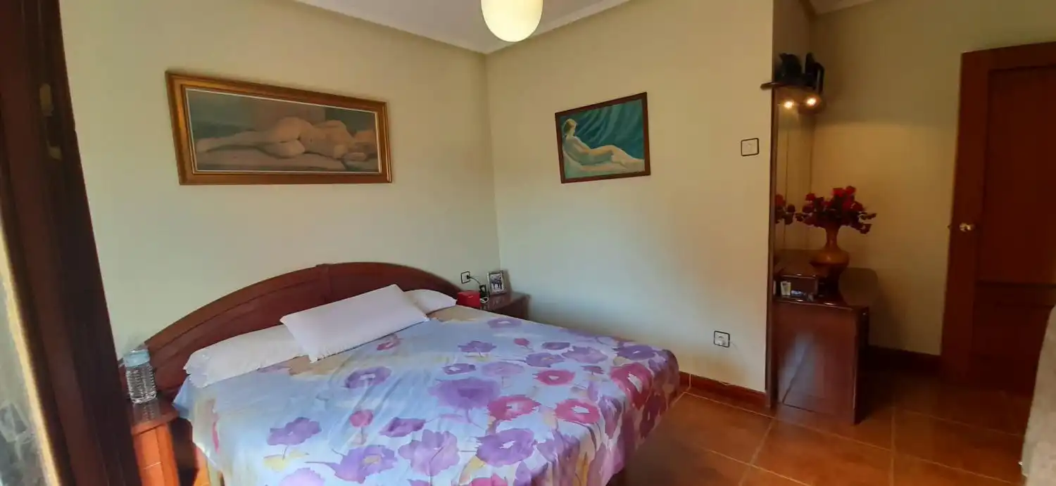 Bedroom of Houses for sale in Argoños   with Heating, Terrace and Furnished