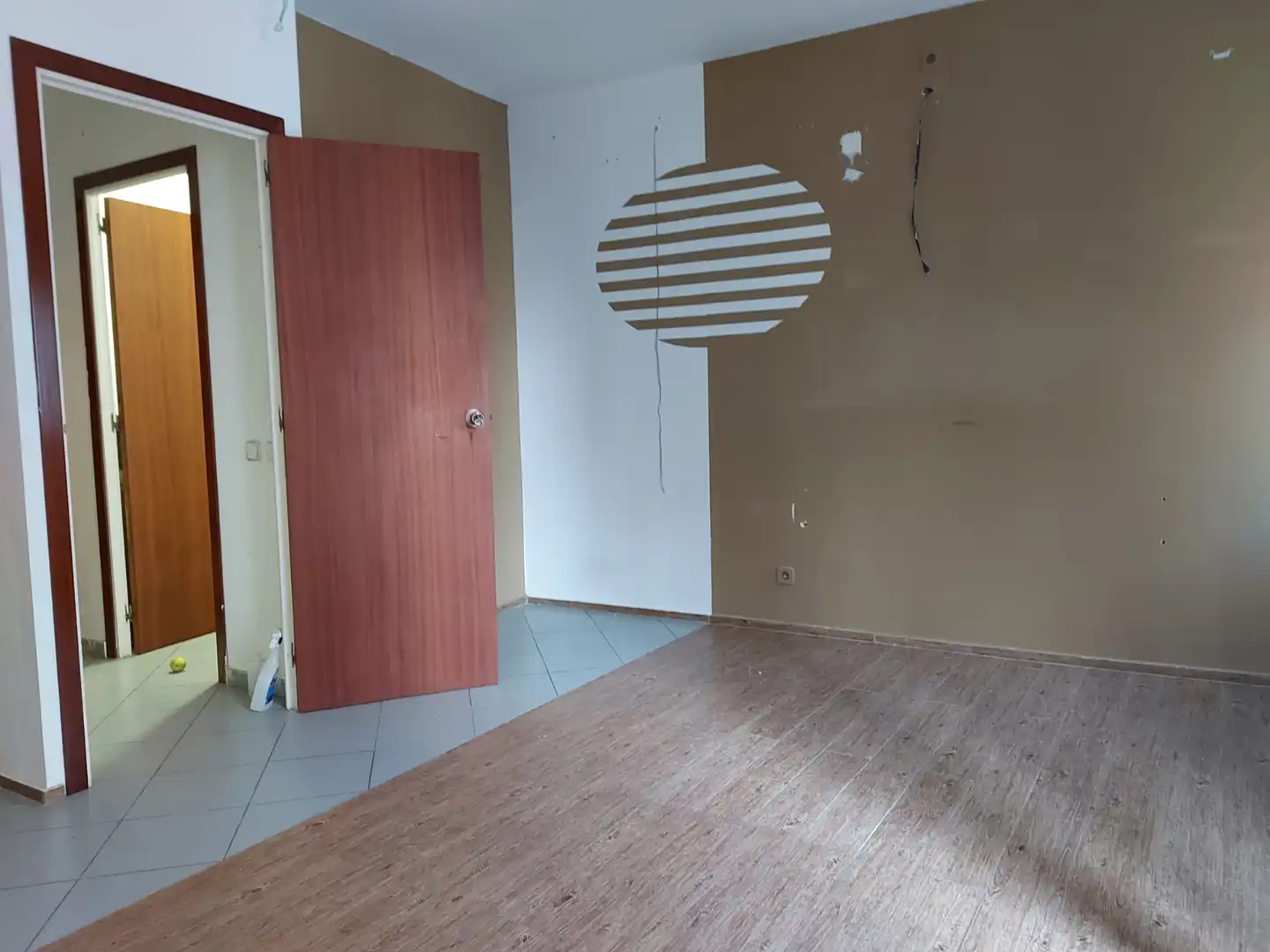 Piso en venta en Barcelona con Trastero, Horno y Balcón