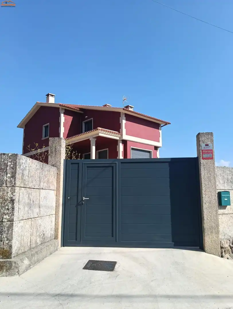 Detached house with terrace for sale in CASTRO DE ARRIBA-VALEIXE, imagen 4