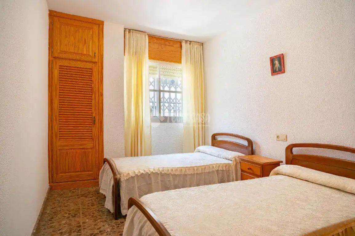 Bedroom of Flat for sale in Salobreña