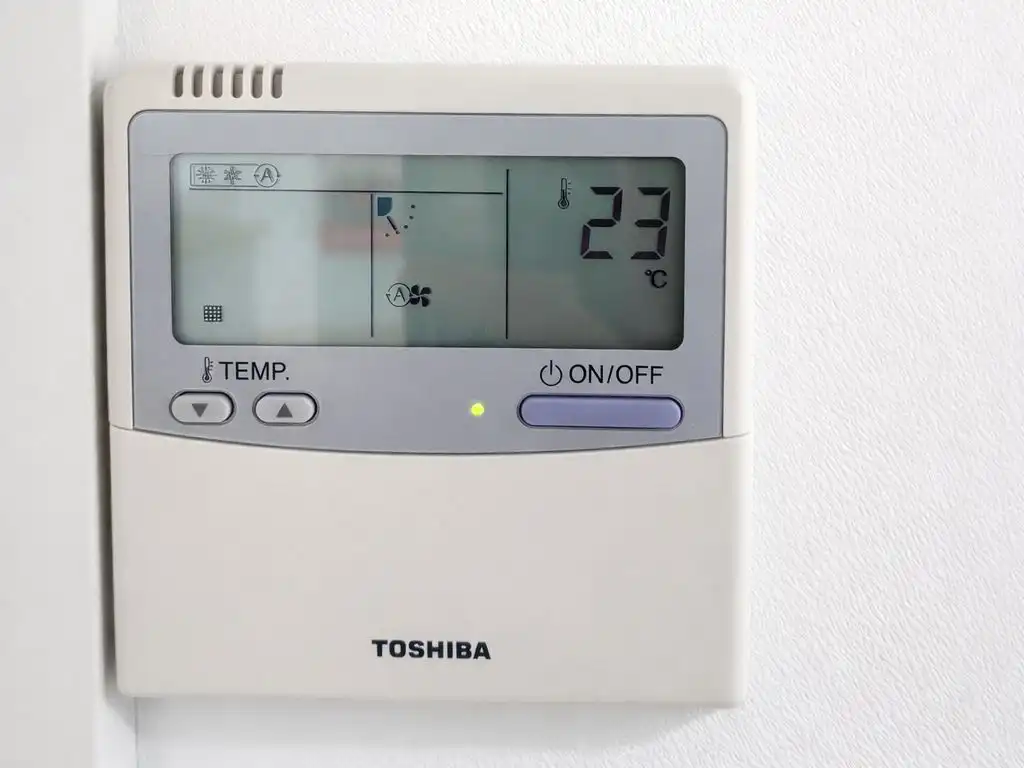Local en venta en Catral con Aire acondicionado