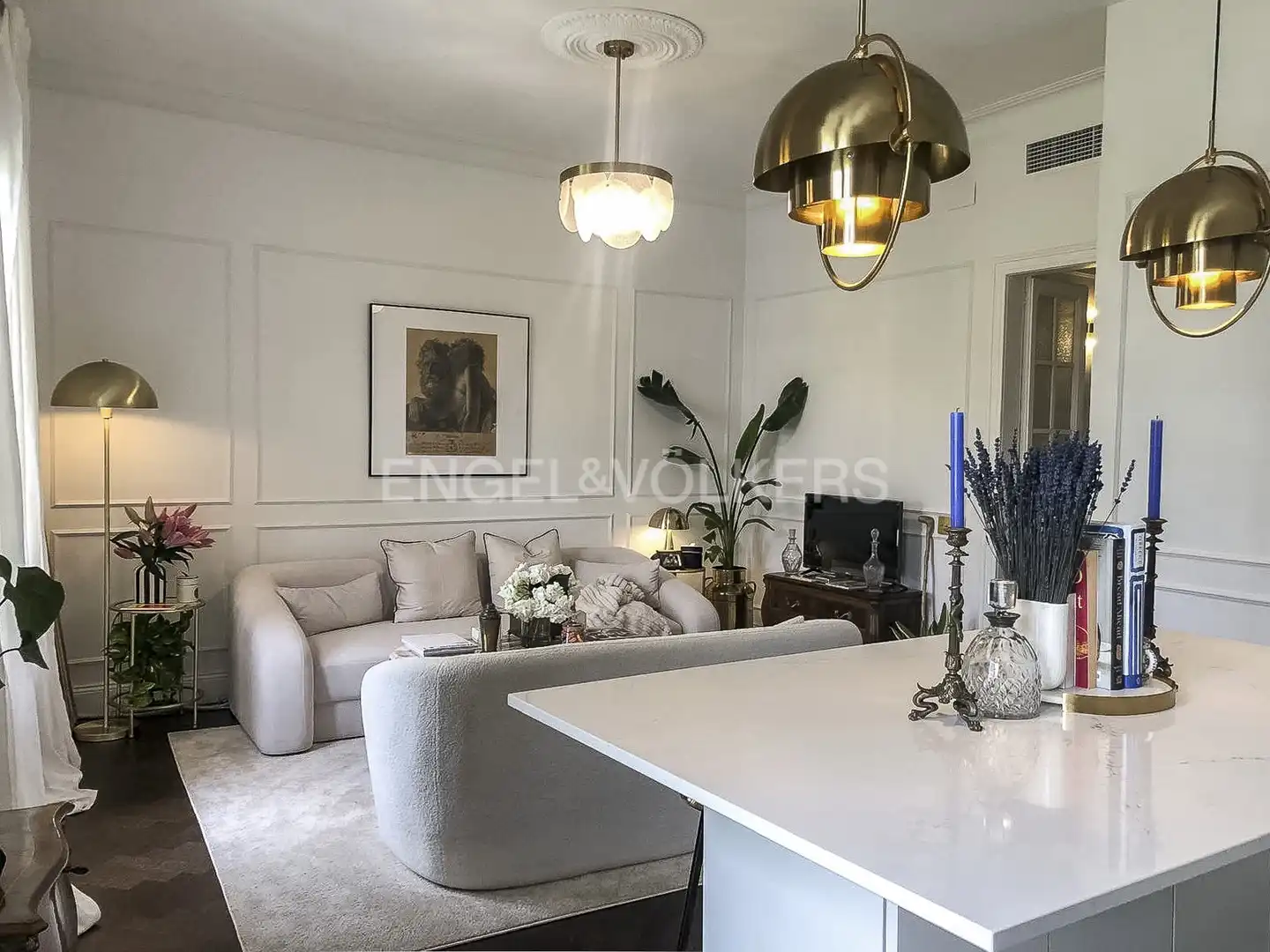 Sala d'estar de Pis de lloguer en Barcelona amb Aire condicionat, Calefacció i Parquet