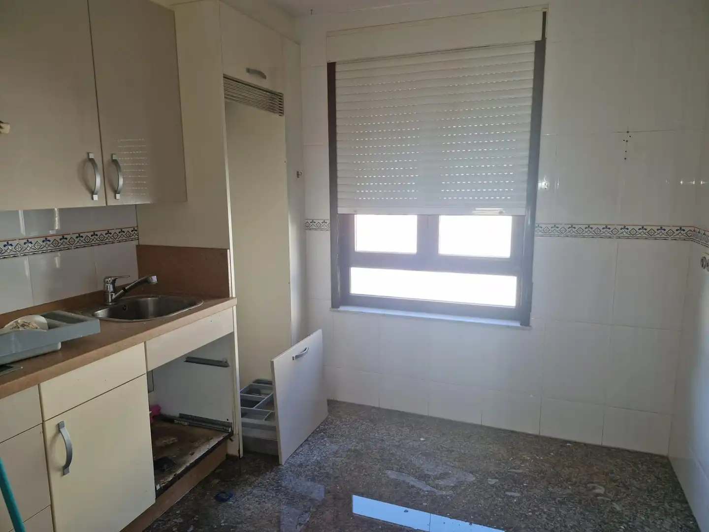 Kitchen of Flat for sale in Zona Alta