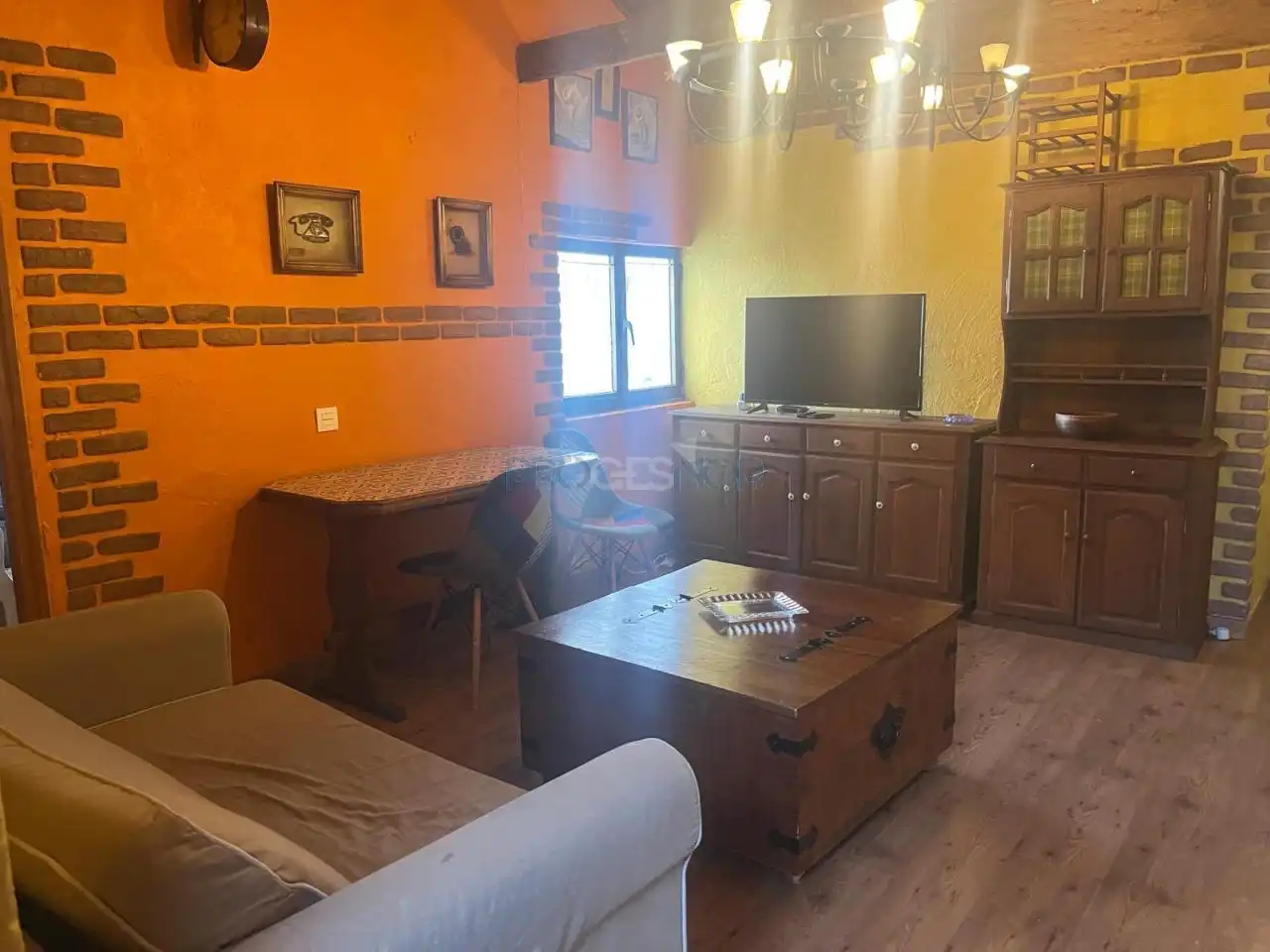 Wohnzimmer von Wohnungen zum Verkauf in León Capital  mit Heizung und Möbliert