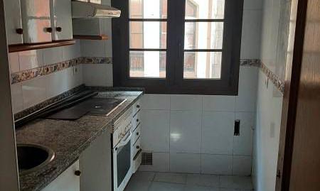 Foto 3 de Piso en venta en Santo Domingo - El Campillín, Oviedo