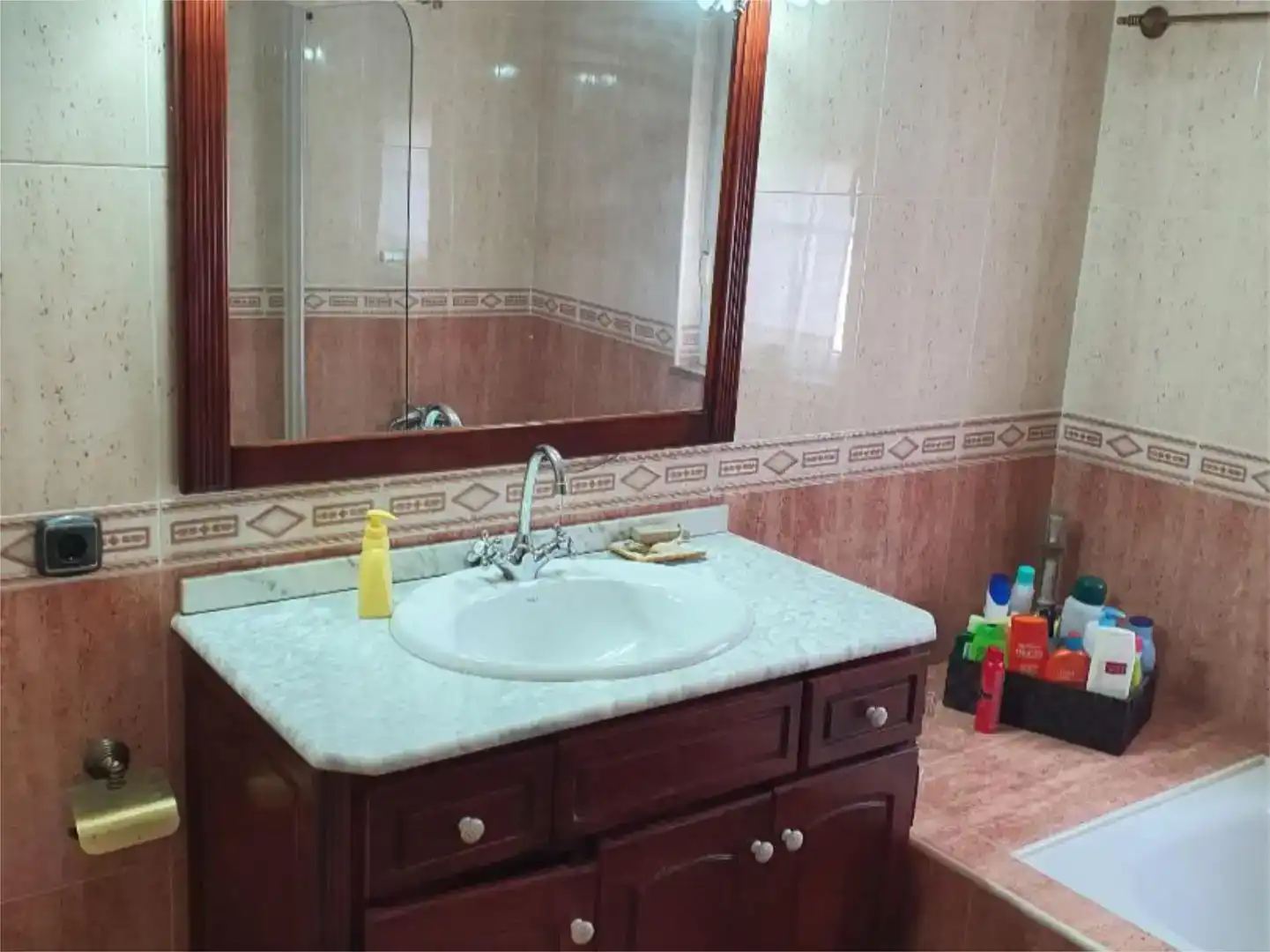 Baño de Piso en venta en Quintana del Castillo con Jardín privado