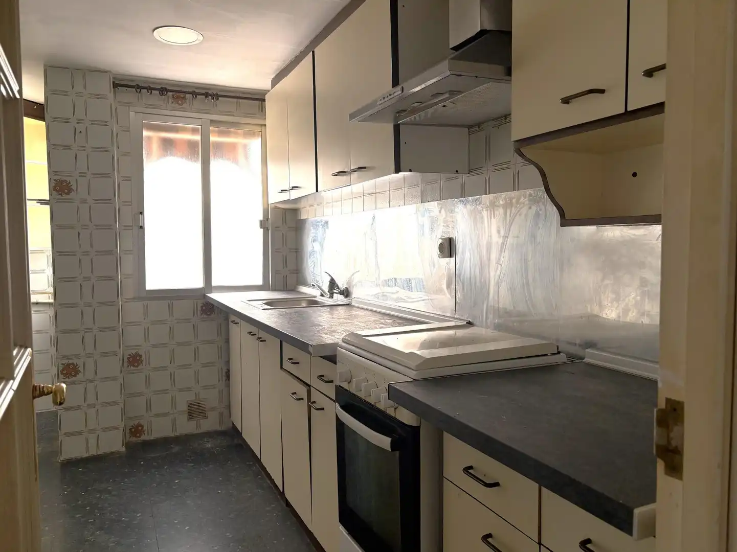 Küche von Wohnung zum Verkauf in Godella mit Klimaanlage und Balkon