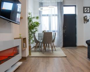 Living room of Flat to rent in  Madrid Capital  with Air Conditioner, Heating and Furnished