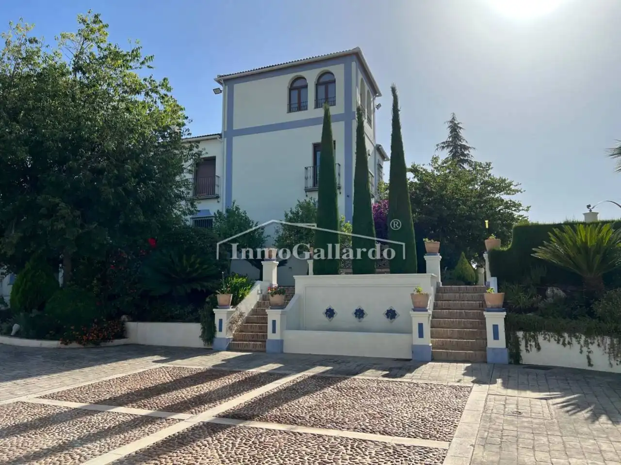 Exterior view of Buildings for sale in Lucena