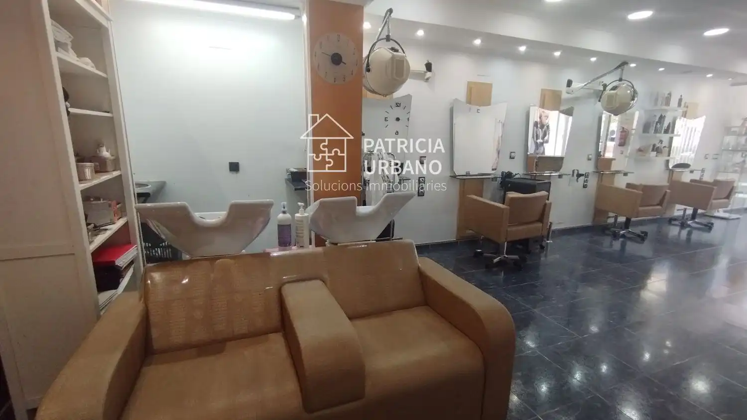 Local comercial en venta en CALLE RIU BESÒS 1, imagen 11