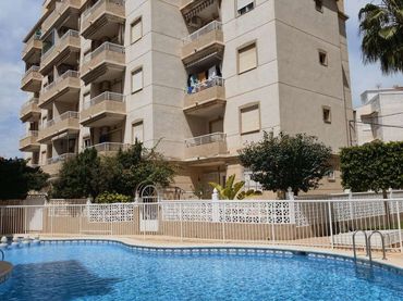 Apartamento con piscina en venta en N/A