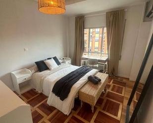 Bedroom of Flat to share in  Madrid Capital  with Air Conditioner, Heating and Terrace