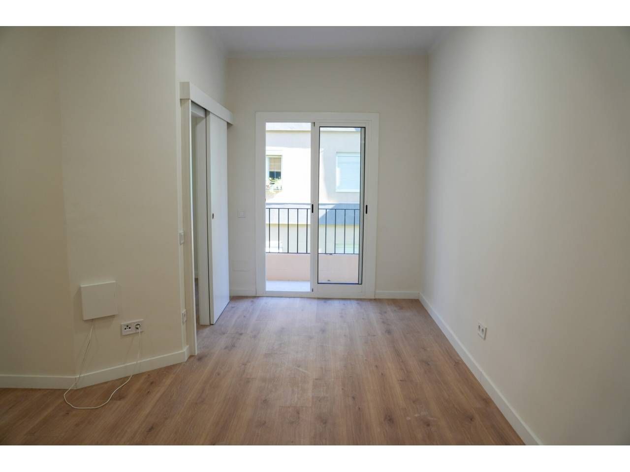 Bedroom of Flat for sale in  Barcelona Capital  with Air Conditioner, Heating and Parquet flooring