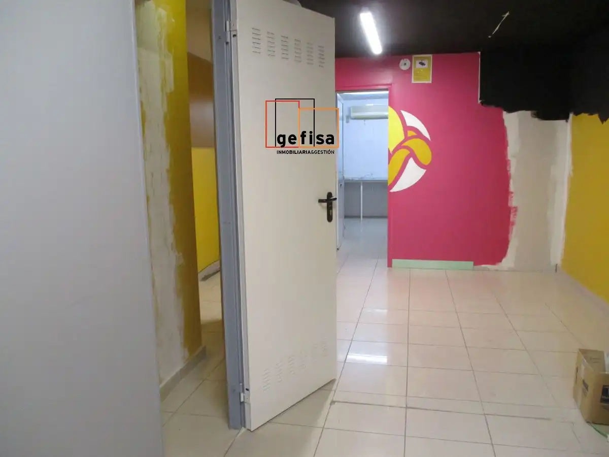Local comercial de lloguer a Valdepeñas