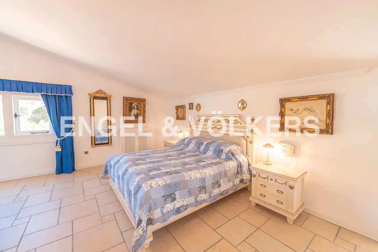 Bedroom of Houses for sale in Aigües  with Air Conditioner, Private garden and Terrace