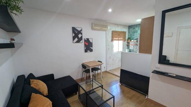 Apartamento en Alquiler en Calle JORGE JUAN en Fuente del Berro